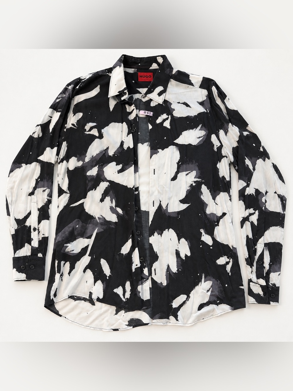 HUGO Abstract Button Down Shirt in Black & White